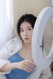 出轨的女人电影BD